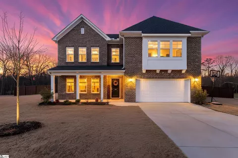 780 Oak Hill Ln, Belton, SC 29627