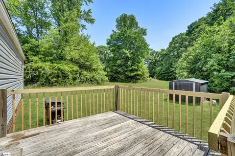 Exterior - 121 Pendleton Woods Cir, Central, SC 29630 photo 10 of 10