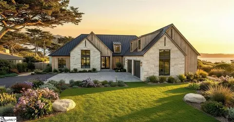 126 Taxiway Ave, Easley, SC 29640