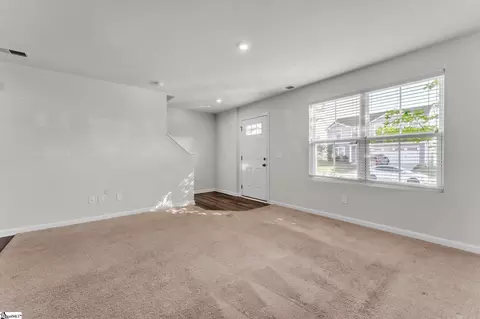 Living - 430 Edenvale Dr, Greer, SC 29651 photo 1 of 3