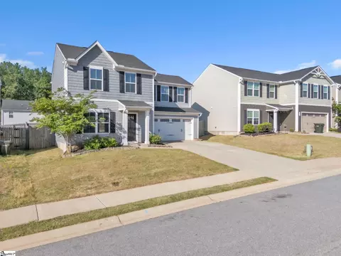 Exterior - 430 Edenvale Dr, Greer, SC 29651 photo 3 of 5