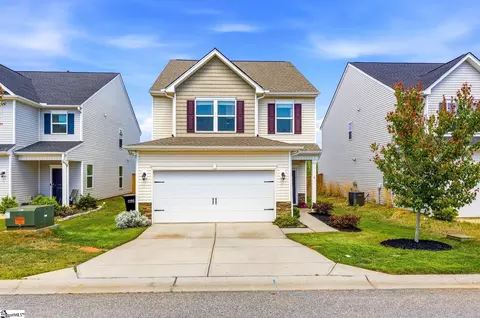 108 Ashborne Ln, Simpsonville, SC 29681