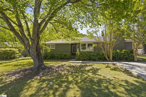 109 Yorkshire Dr, Greenville, SC 29615