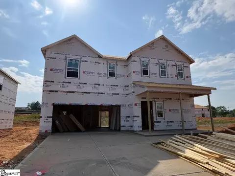 132 Edgewood Farms Ct, Easley, SC 29640