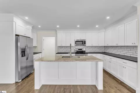 Kitchen - 706 S 5th St, Easley, SC 29640 photo 5 of 5