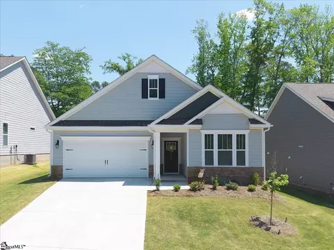 1835 Wabash Pl, Boiling Springs, SC 29316