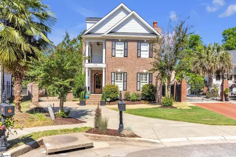 712 Lady Hillingdon Ct, Greer, SC 29650
