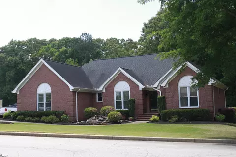 100 Camperdown Ct, Easley, SC 29642 photo 2