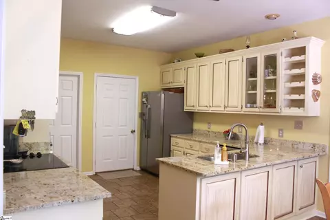 100 Camperdown Ct, Easley, SC 29642 photo 13