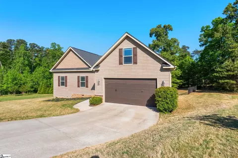 Exterior - 31 Caperton Way, Greer, SC 29651 photo 3 of 12
