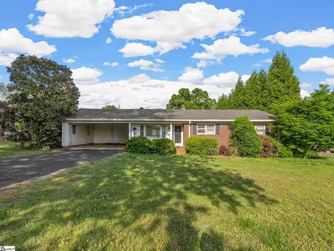 299 Mcabee Rd, Roebuck, SC 29376