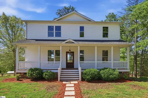 202 Allgood Dr, Pickens, SC 29671