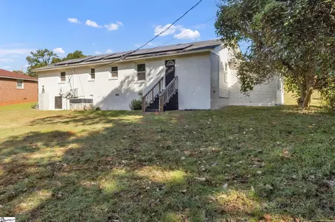 Exterior - 2020 Bolt Dr, Anderson, SC 29621 photo 2 of 2