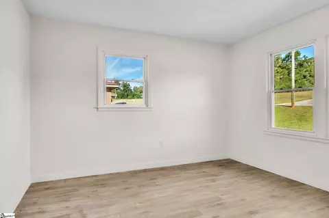 Bedroom - 2020 Bolt Dr, Anderson, SC 29621 photo 6 of 7