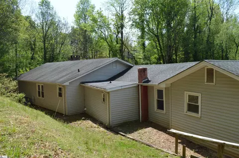 Exterior - 191 Flat Rock Hill Rd, Tryon, NC 28782 photo 2 of 7