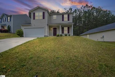 152 Evvalane Dr, Spartanburg, SC 29302