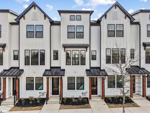 22 Renaissance Row Dr, Greenville, SC 29606