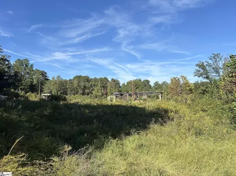 3692 N 14 Hwy, Greer, SC 29651