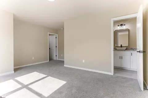Bedroom - 140 Lauden Dr, Moore, SC 29369 photo 6 of 9