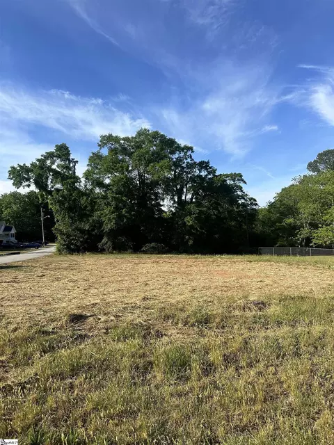 200 N Line Street Ext, Greer, SC 29651