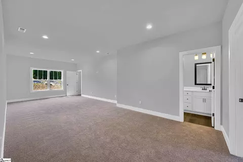 Bedroom - 1038 Tuscany Dr, Anderson, SC 29621 photo 3 of 4