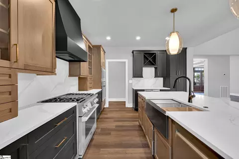 Kitchen - 1038 Tuscany Dr, Anderson, SC 29621 photo 4 of 5