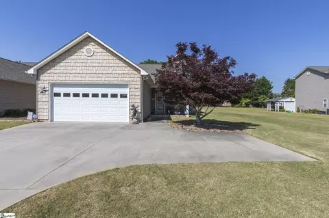 106 Harbour Springs Way, Anderson, SC 29626