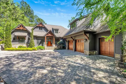 411 Evergreen Trl, Salem, SC 29676