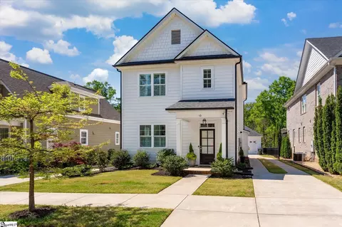 10 Maydell Ave, Greenville, SC 29607