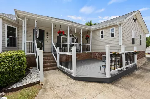 Exterior - 216 Cornelson Dr, Greer, SC 29651 photo 2 of 7