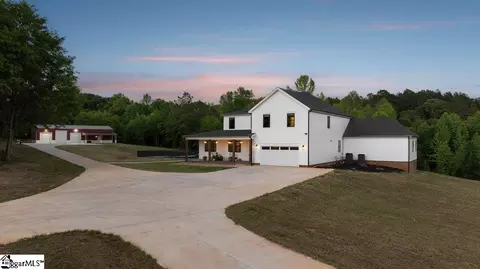 2196 Stewart Dairy Rd, Fountain Inn, SC 29644