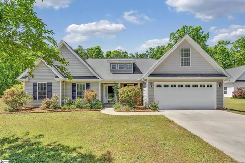 126 Sprouse Farm Way, Fountain Inn, SC 29644