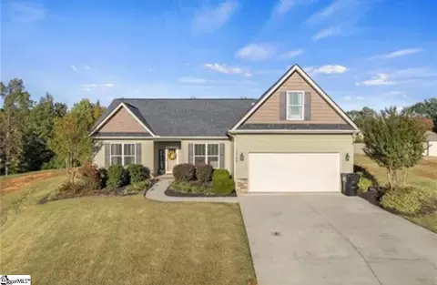 1020 Carlisle Pl, Anderson, SC 29621