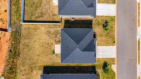 140 Lavinia Cir, Duncan, SC 29334