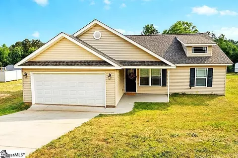 136 Miller Rd, Belton, SC 29627