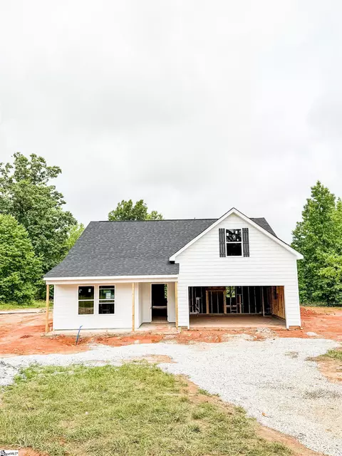 18040 Hwy 101 S, Gray Court, SC 29645