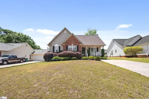 742 Cotton Branch Dr, Boiling Springs, SC 29316