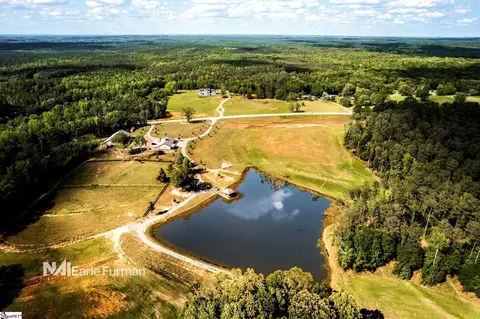 7483 252 Hwy, Honea Path, SC 29654