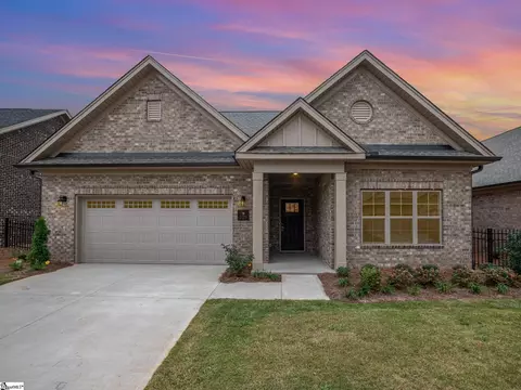 528 Lifescape Ln, Greer, SC 29650