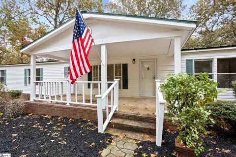 100 Epps Rd, Belton, SC 29627 photo 2