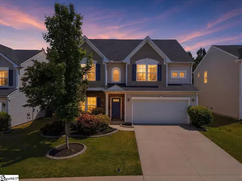 712 Tuckborough St, Greer, SC 29651