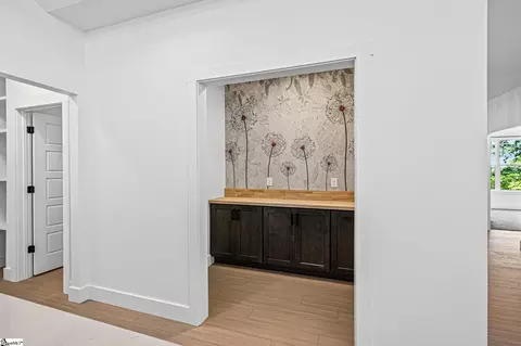 Entry Way - 329 Wall St, Campobello, SC 29322 photo 1 of 3