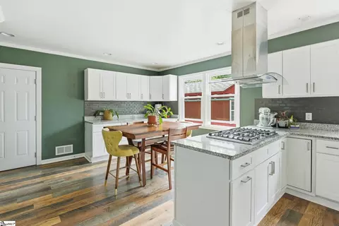Kitchen - 2804 Echo Trl, Anderson, SC 29621 photo 5 of 6