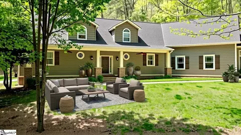 120 Hungate Dr, Travelers Rest, SC 29690