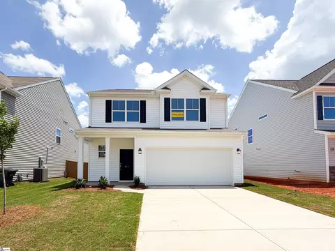 214 Pendergast Rd, Greenville, SC 29605