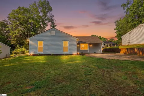 607 Sumter St, Greenville, SC 29617