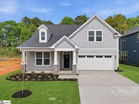 8 Pelham Crossing Dr, Greenville, SC 29615