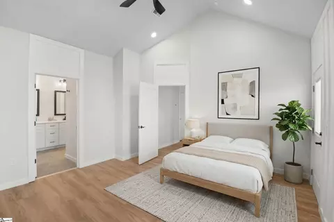 Bedroom - 301 Front St, Easley, SC 29640 photo 1 of 11