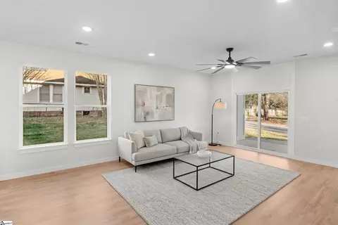 Living - 301 Front St, Easley, SC 29640 photo 1 of 6