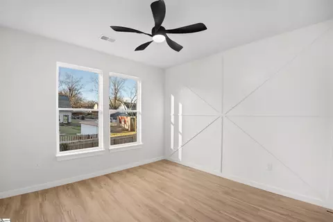 Bedroom - 301 Front St, Easley, SC 29640 photo 9 of 11